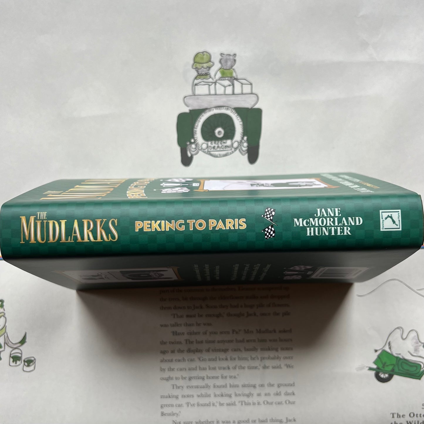 ‘The Mudlarks: Peking to Paris’ by Jane McMorland Hunter